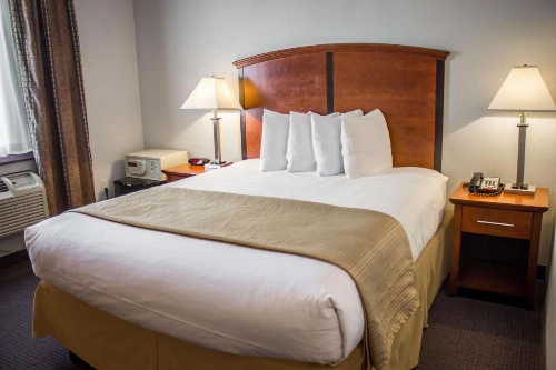 Quality Inn Long Island City - Queensboro Bridge image 14